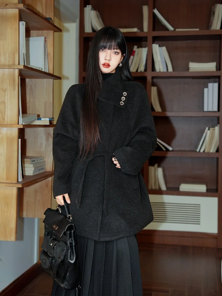 

Elegant Vintage Black Woolen Coat Women's Waist-Cinching Stand Collar Autumn Winter Warm Large Shape Coat Long Sleeve Straigh...
