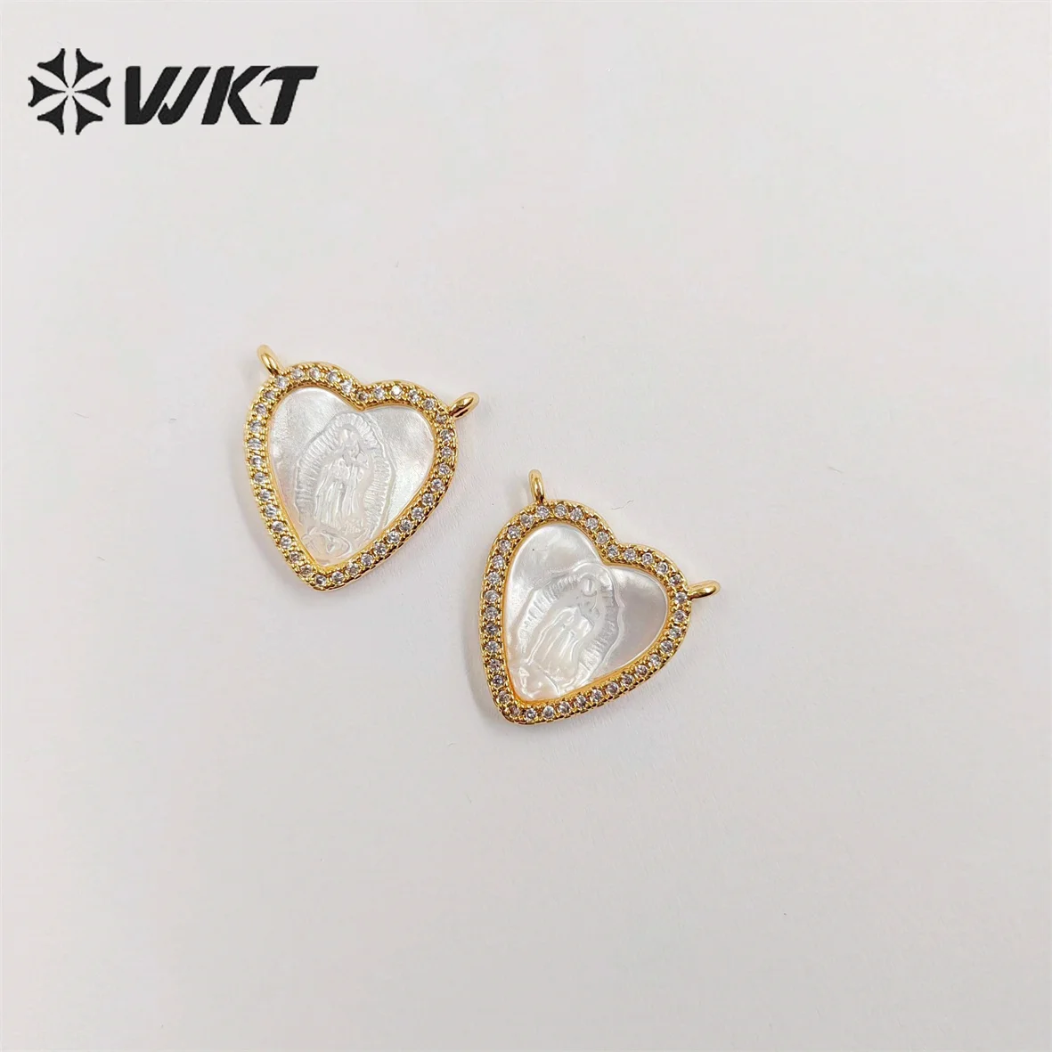 

WT-JP328 Wholesale Small MOP Shell Hand Carved Lady Virgin Mary Shape Charms Lovely Heart Religion Pendant With Micropave Zircon