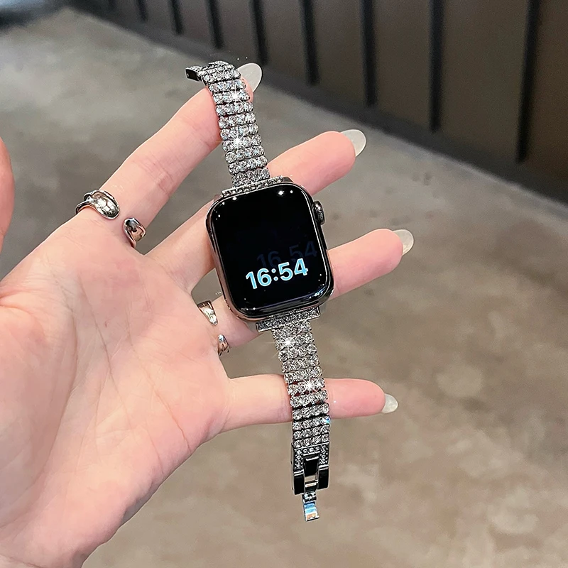 Apple Watch 10 밴드 용 다이아몬드 메탈 스트랩 42mm 41mm 46mm 44/49mm 45mm 40mm 여성 벨트 팔찌 iWatch 시리즈 9 8 7 Se 6 Ultra