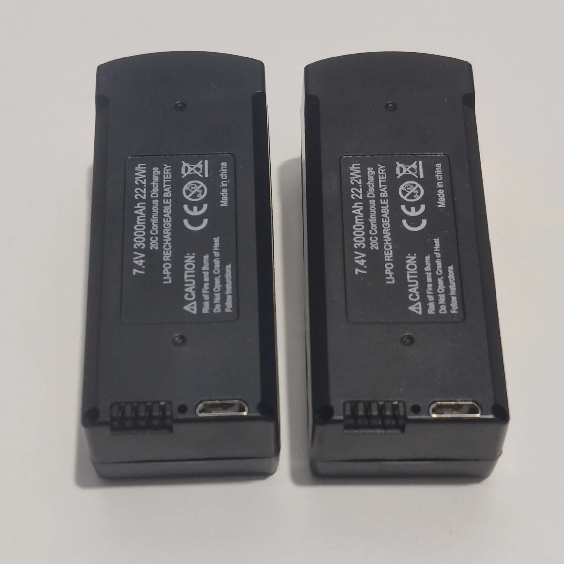 

V198 GPS бесщеточный двигатель RC Drone оригинальный 7,4 В 3000 мАч литиевая батарея 2 шт.