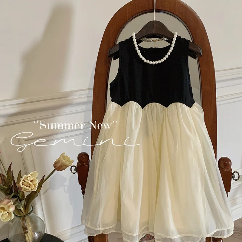 Summer Childrens Wear Girls 2024 Summer Black and White Sleeveless Dress Design Sense Little Girl Sweet and Cute Dress