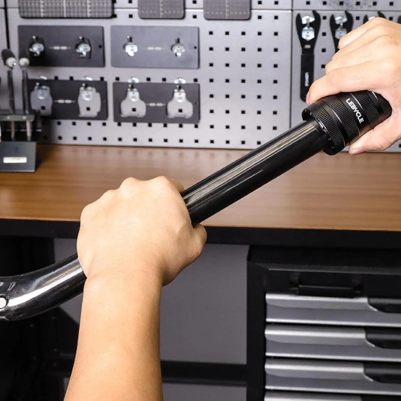 

Шлифовальный круг для трубки велосипедной вилки, инструмент для снятия фаски передней вилки велосипеда