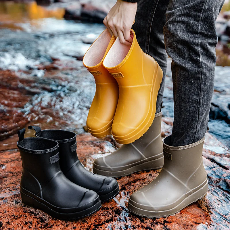 

Couple Rain Boots Waterproof Garden Work Shoes Outdoor Fishing Rubber Galoshes Non-slip Ankle Rubber Rain Shoe Unisex Rain Boots