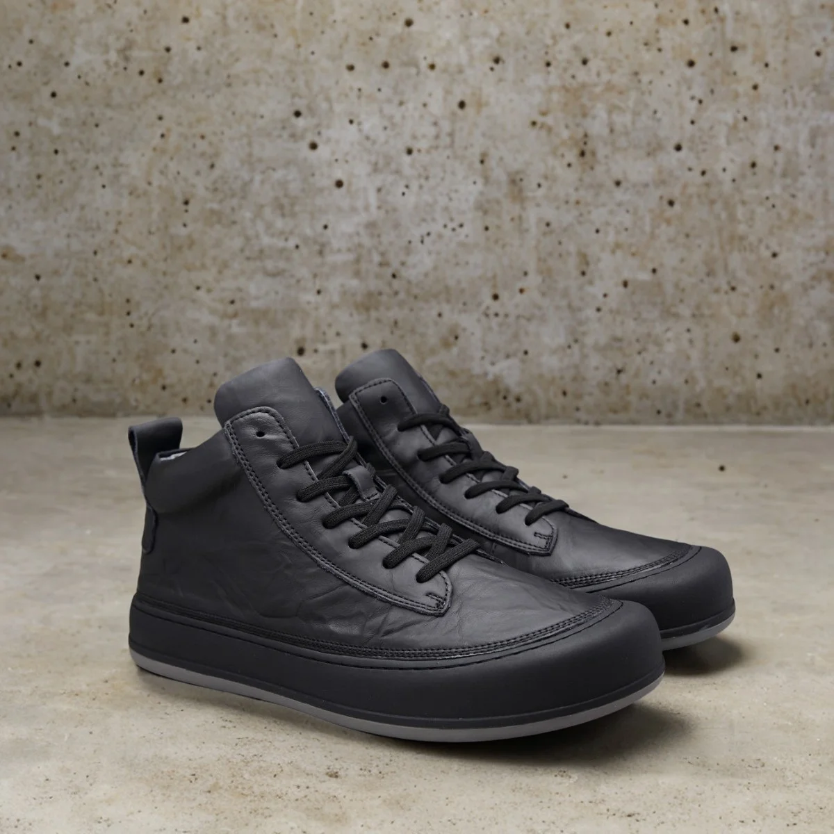 

Men's Classic Leather Boots High Top Women Streetwear Platform Lace-Up Boots Black Luxury Designer Sneakers For Autumn