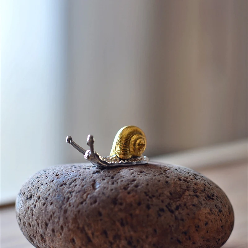 Creative Alloy Snail Small Ornaments Home Decoration Bonsai With Incense Handicrafts Metal Incense Holder Creative Craftsmanship