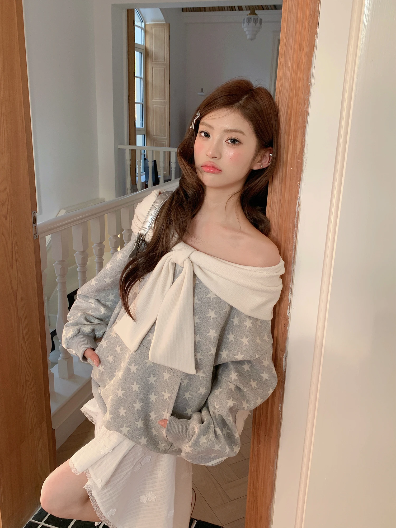 

Knot Hat Sweatshirt Women Spring Season Standard Fit Long Sleeve Printed Cotton Material Casual Style Double Wear