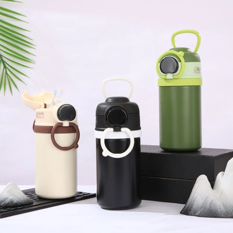 

Smart Temperature Control Bedridden Elderly Patient Insulated Cup with Straw Leakproof Care Cup for Lying Water Drinking