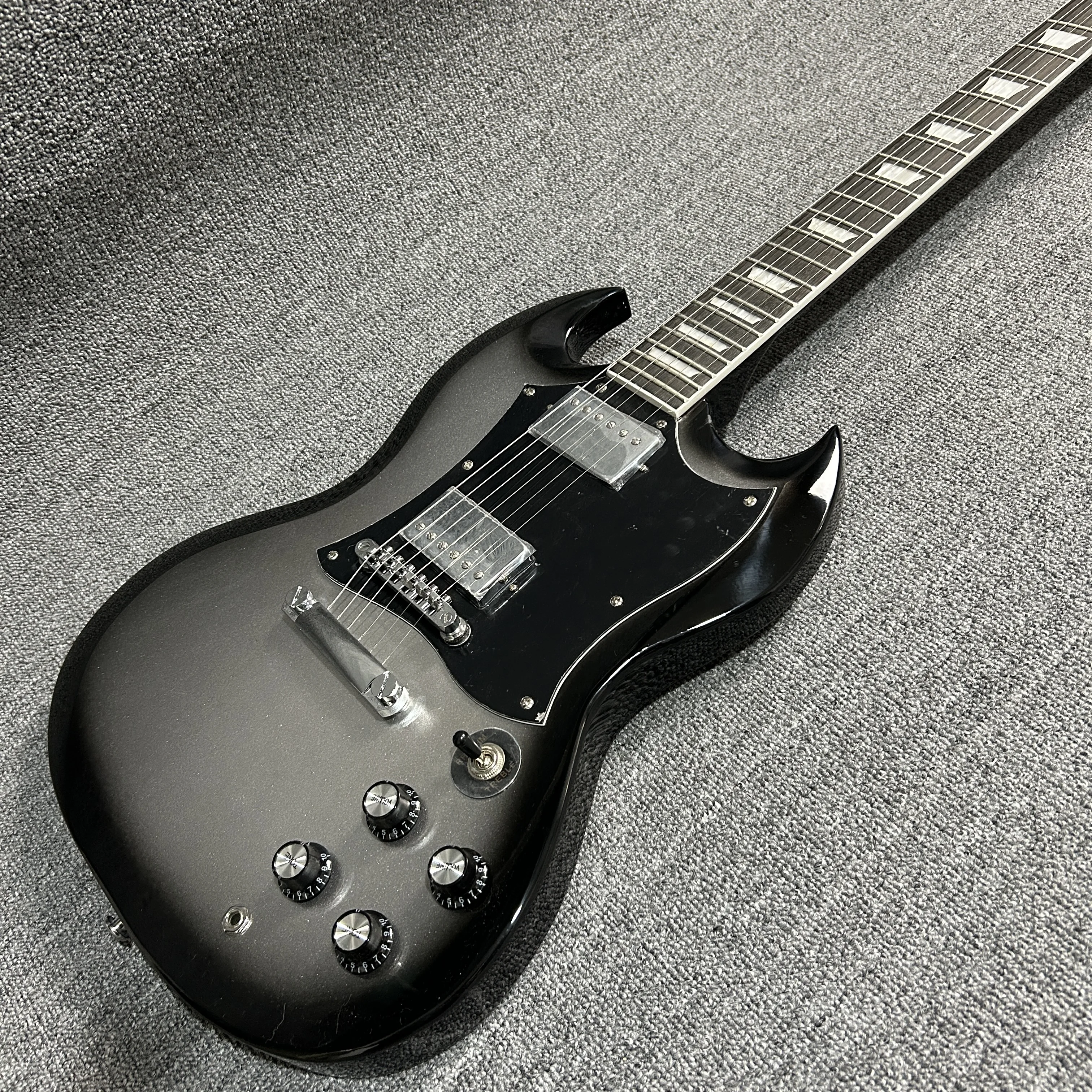 Hot Sale Work Fine Feel Comfortable Sound Super Great Gib Silver SG Electric Guitar Rosewood Fingerboard Mahogany Body