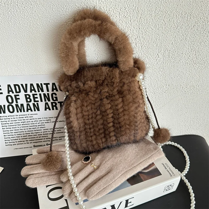 

Soft And Comfortable Fur Bag Women's Mink Fur Woven Hand Bag Large Capacity Hairball Decorated Casual Fur Handbag