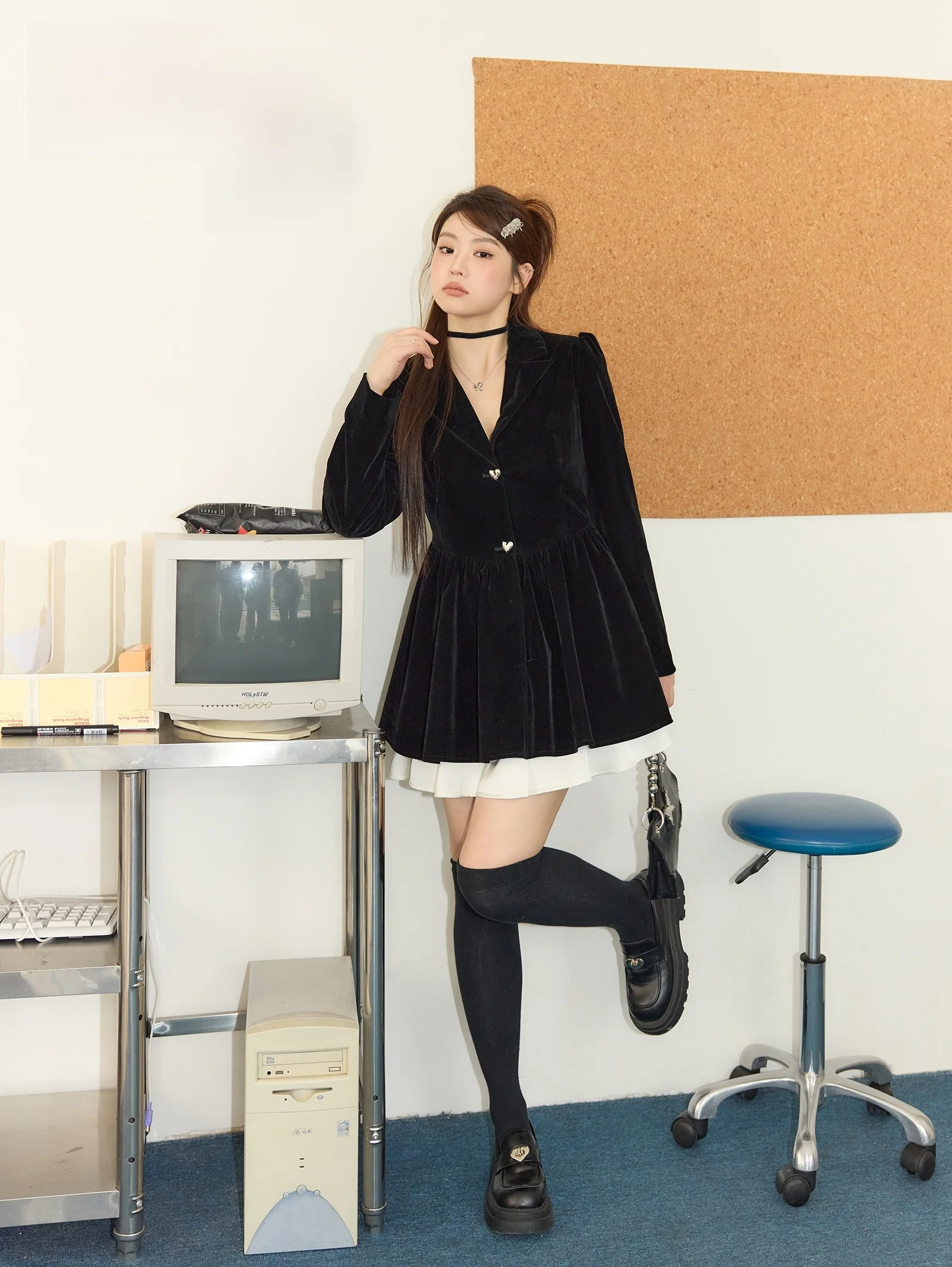 

Zhang Da plus Size Velvet Dr Ele Par Inner Wear Slimming Bla Dr Winter High Waist A-Line Skirt Commute Sle