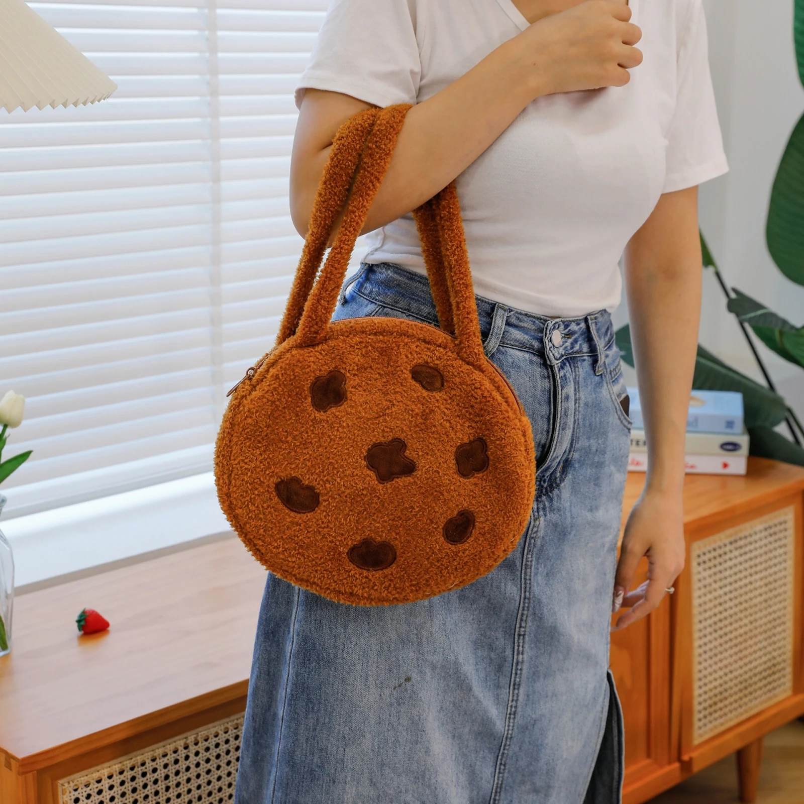  S/L الإبداعية كوكي على شكل رقيق الكرتون حقيبة يد مضحك تحت الإبط حقيبة قطيفة الإبداعية الإبط حقيبة السفر التسوق حقيبة العمل #6