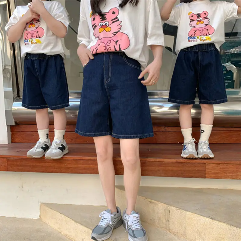 

Family Denim Shorts 2022 Summer Parent-Child Matching Denim Shorts Children's Jeans Fashion Korea Dad Mom And Son Daughter Pants