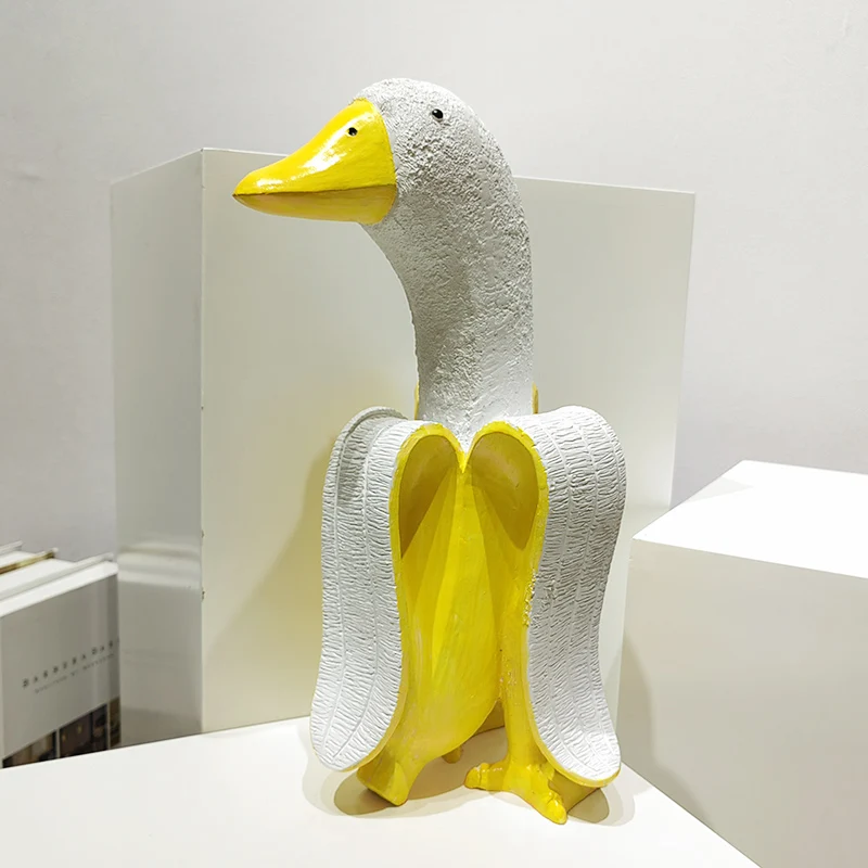 Home Decor European Abstract Banana Duck Desktop Decoration Sculptures Room Decor Living Room TV Cabinet Resin Animal Statues