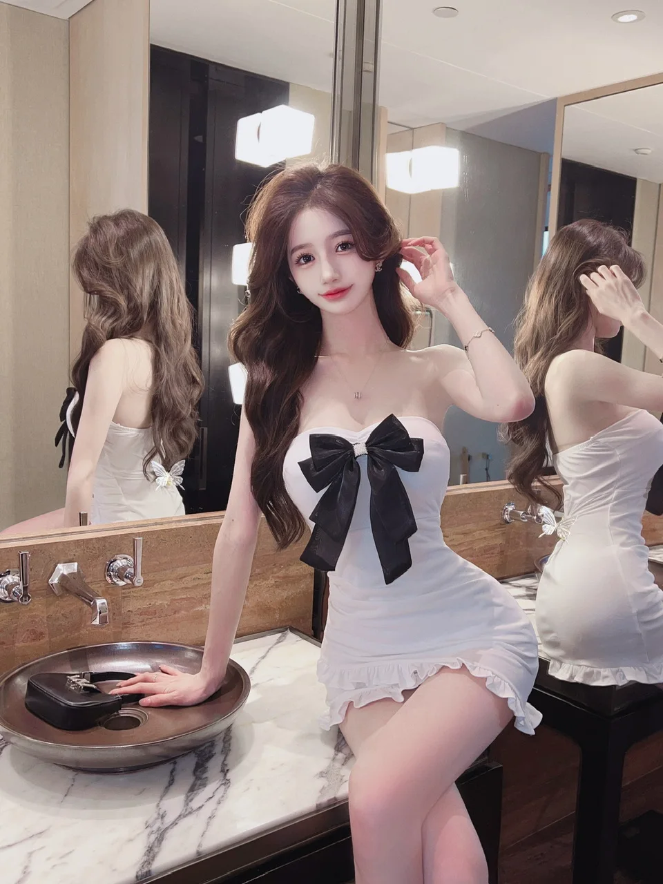 

Summer Sexy ort Svel V-Ne Floral Trim Bustier Dr Women's Tight Ba Exposure Dr Polyester Fiber 00%