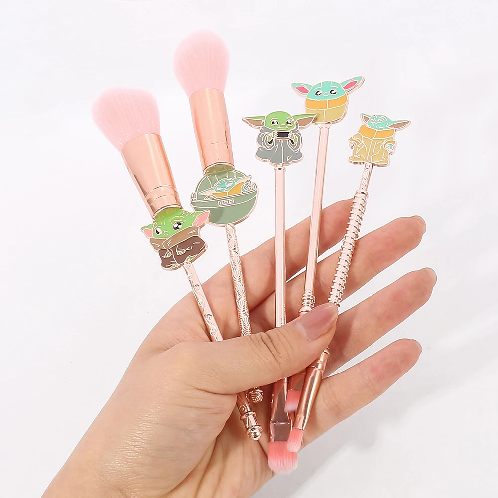 5Pcs/Set Star War Makeup Brush Master Yoda Loose Powder Brush Eyeshadow Brushes for Women Girl Beauty Make Up Brush Tool Gifts