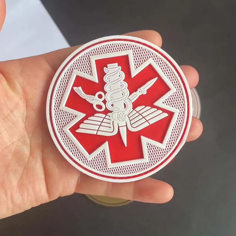 8CM/3d PVC Rubber Patches Glow In The Dark,Medical Treatment Armband Badge,Military Tactical stickers,Hook And Loop Morale Patch