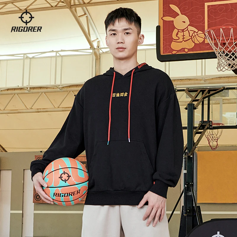 

RIGORER Sweat Men Sports Basketball Fitness Warm Windproof Casual Loose Embroidered Hooded Pullover Sweat Sports Tops Pullover