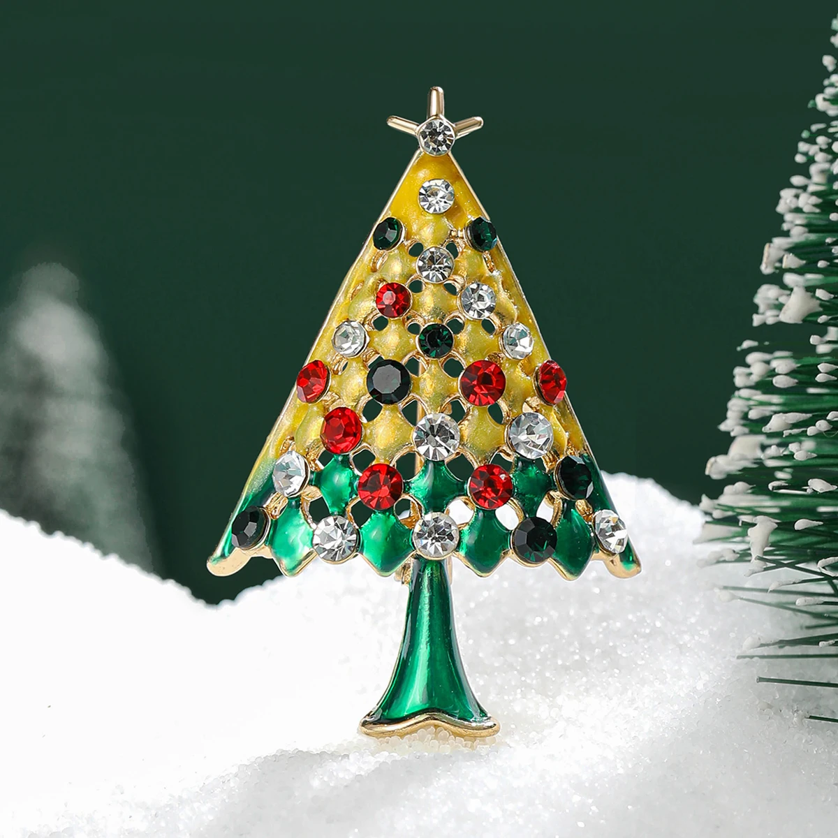 

Christma’s Enamel Christmas Tree Brooches for Women Unisex Rhinestone Plant Pins Event Party Decoration Clothes Accessories