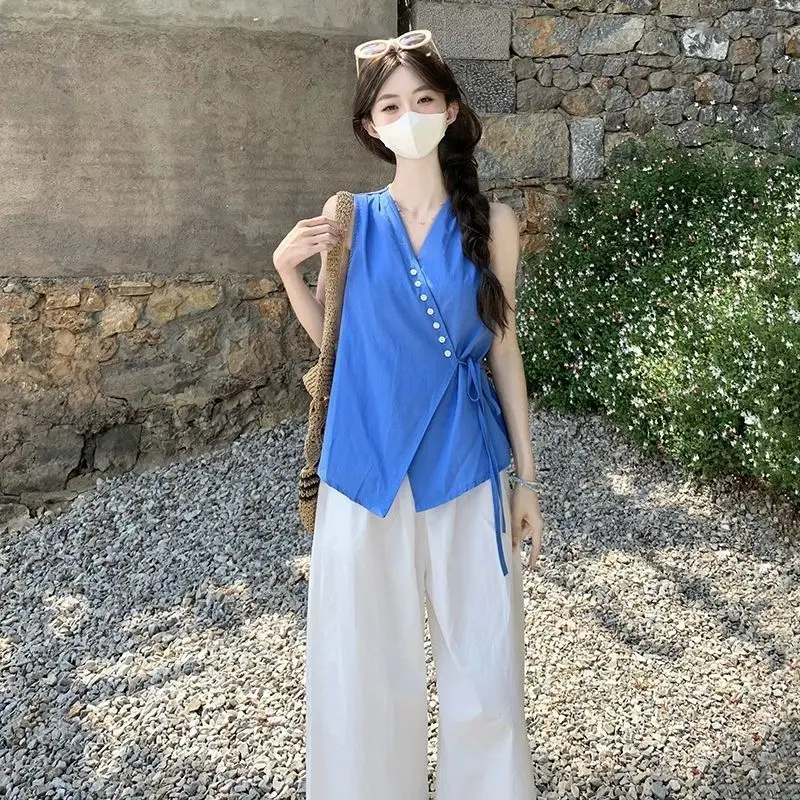 

Korean-style Irregular Waist-cropped Shirt for Women Sleeveless Tank Top with V-neck Summer 2025 New Arrival
