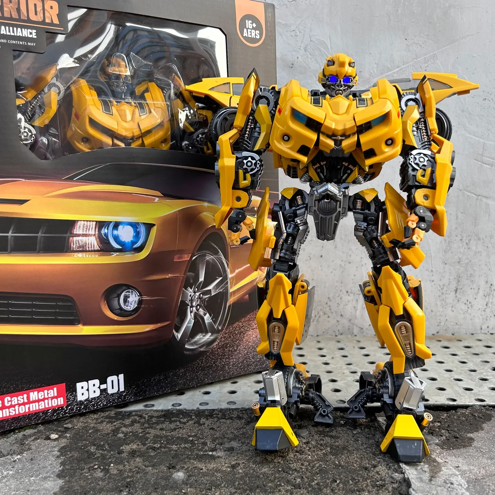 

In Stock BMB Transformation Toys MasterPiece BB01 BB-01 Bee Oversize 28cm Movie Alloy Action Figure Robot KO Model Boy Gift