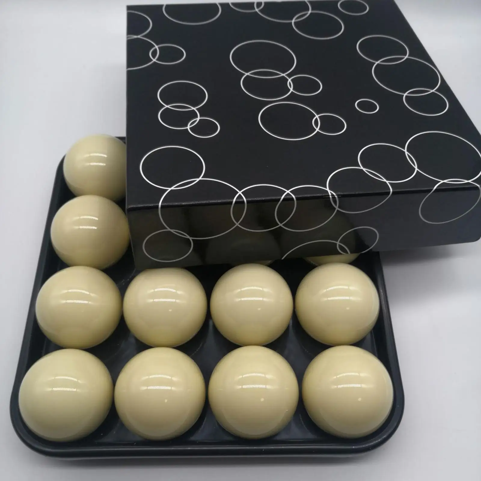 Pool Table Balls Resin Billiard Set 52.5mm White Cue Balls for Snooker Replacement Professional Game Room Supplies