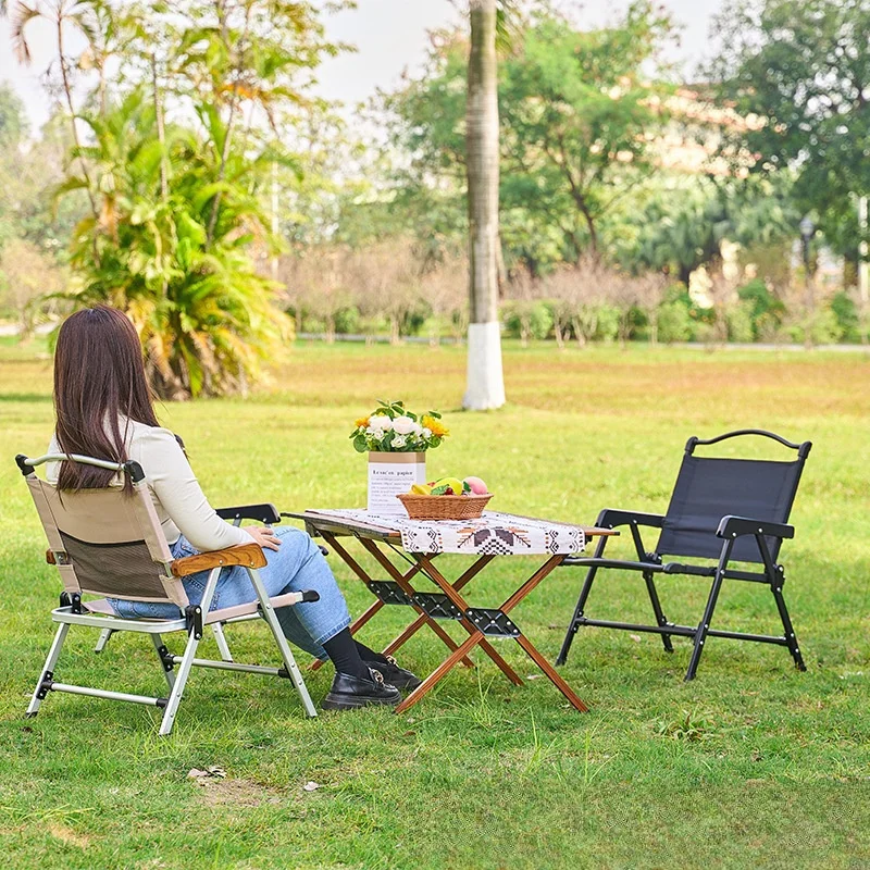 Outdoor camping coffee shop milk tea shop foldable chairs small tavern dessert shop outdoor table and chair combination