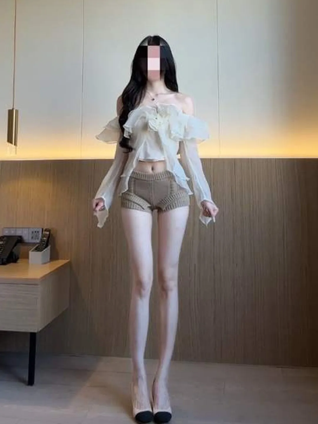 

French Style Slim Fit Short Shirt Gentle Wind Beautiful One Shoulder Spring New Fashion Top Young Girls Casual Elegant