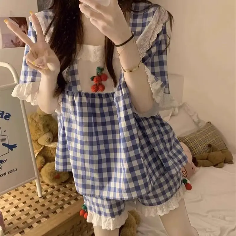 

Французский летний пижамный комплект «Принцесса»: милый и очаровательный женский комплект с коротким рукавом и шортами, удобная и мягкая домашняя одежда, модный дизайн.