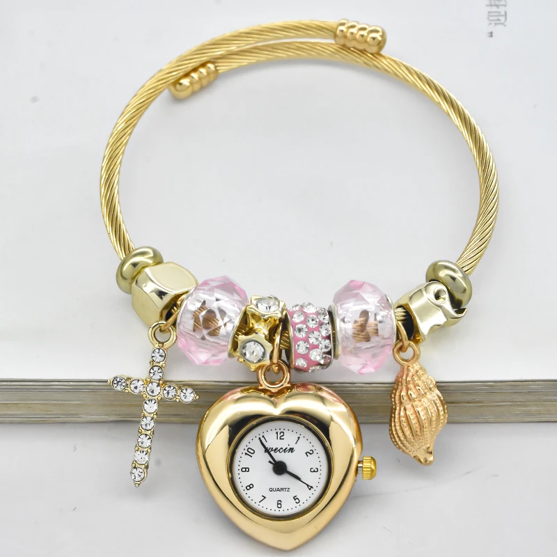 Fashion Women's Bracelet Watch Love Casual Elegance With Stylish Embellishments Of Refined Round Quartz Watch