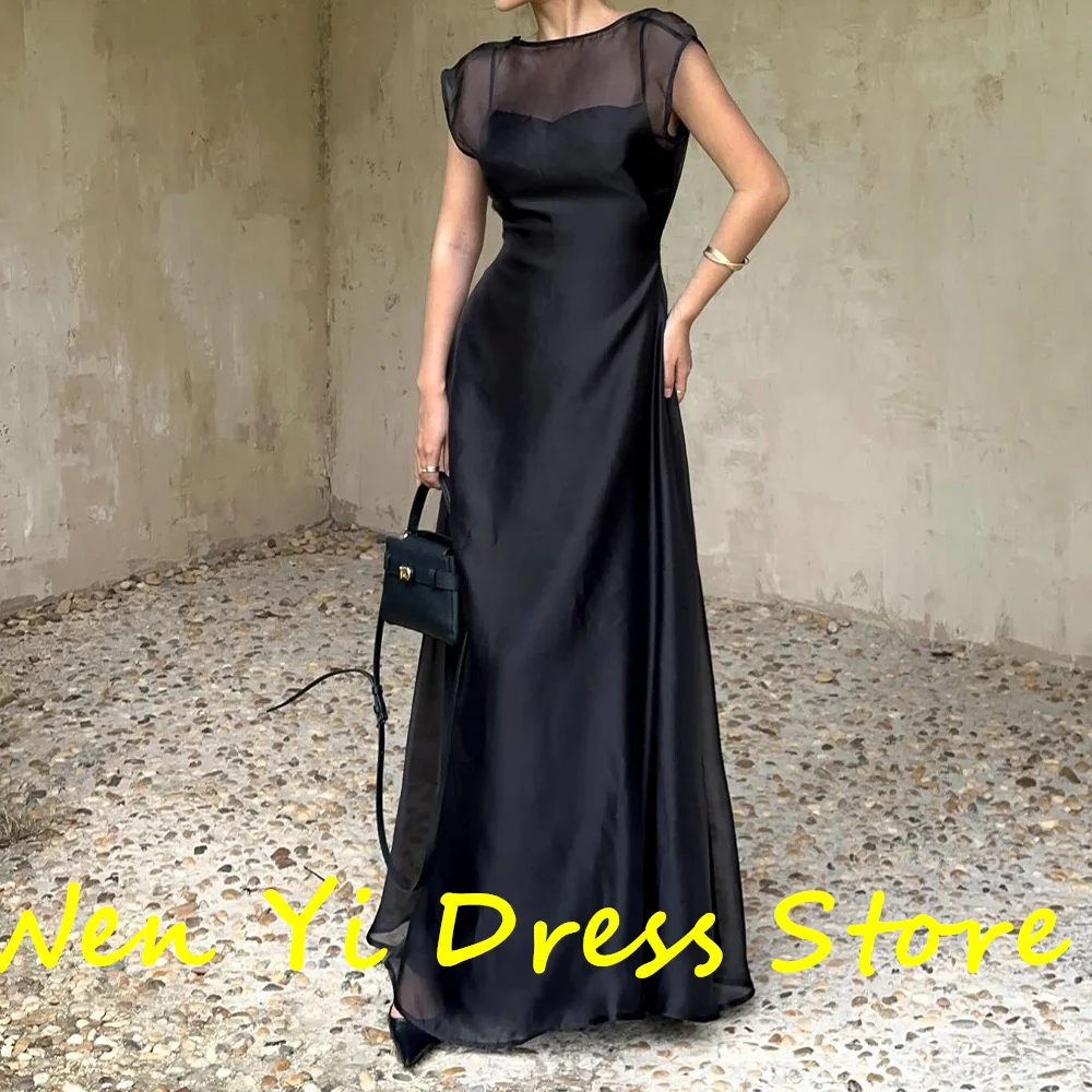 Black Saudi Arabia Evening Gowns Straight Satin Pleats Sleeveless Floor Length Sweep Train Fashion Dresses For Formal Occasions