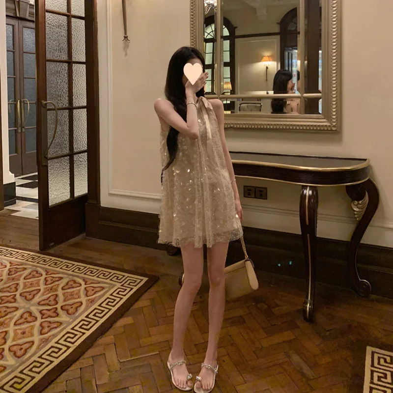 Seaside Beach Vacation Sequined Neck Dress Women's Summer Loose Design Suspender Skirt High-end Short Skirt