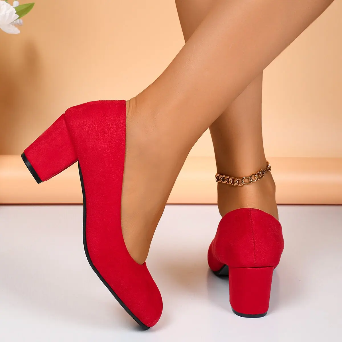 

2026 Women High Heels Shoes Retro Mid Heels Pumps Fashion Trend Autumn Designer Shoes Walking Dress Shoes Zapatos De Mujer