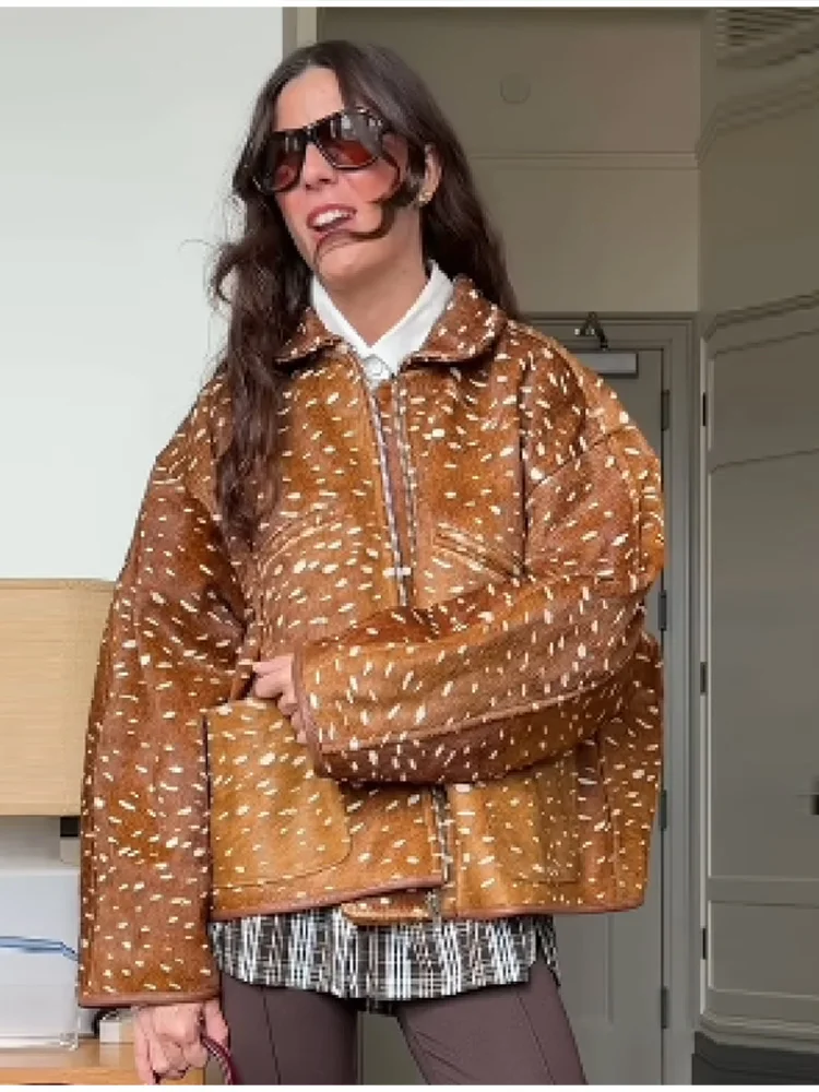 Damen-Jacke mit Sika-Hirsch-Motiv, lockerer Druck, Revers, lange Ärmel, kurzer Outdoor-Mantel, stilvolles Mädchen, 2026, neue, edgy-Freizeitkleidung – Detail 7