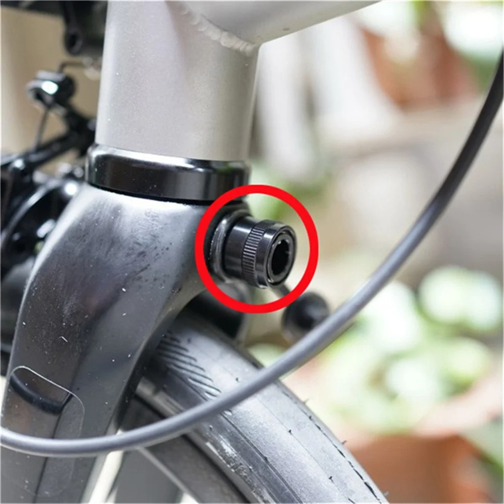 Folding bike Quick release Pedal Holder for brompton Tline pedal fork deposit