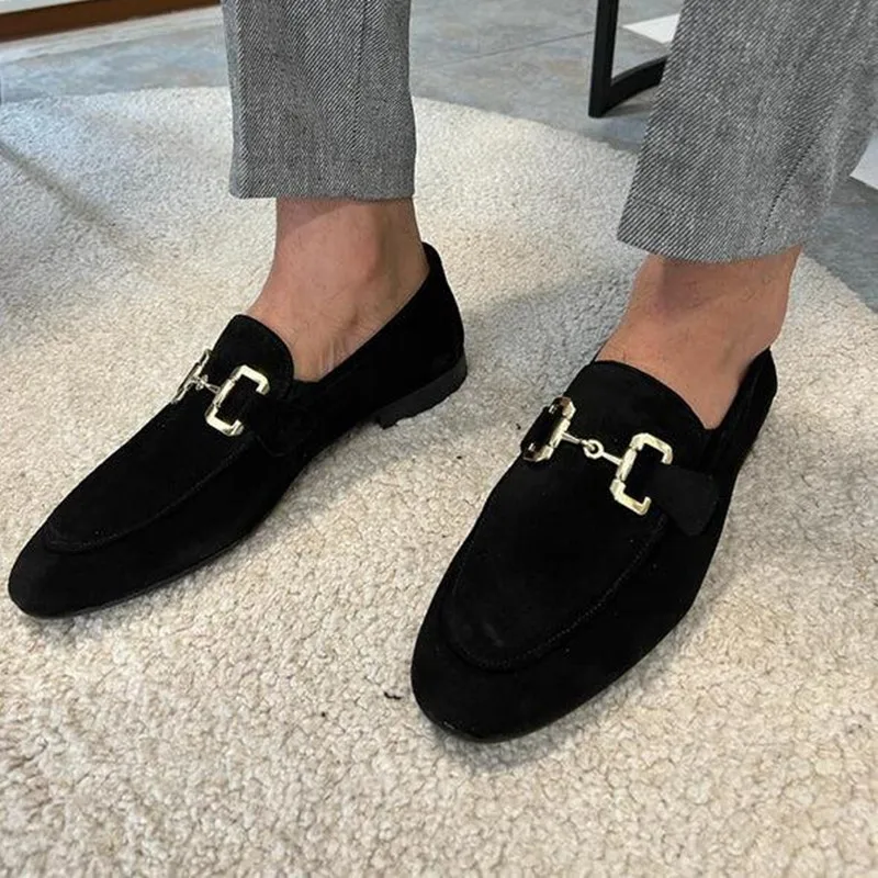 Loafers of Men Black Metal Decoration Breathable Slip-On Men Dress Shoes Size 38-46 Men Shoes Sapatos Formais Masculinos