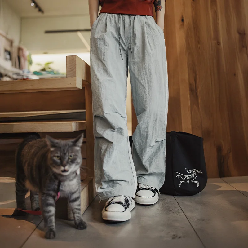 Maden المرأة رمادي Sweatpants مرونة الخصر مستقيم الساق البضائع السراويل المظلة السراويل الرباط في الهواء الطلق السراويل فضفاضة غير رسمية