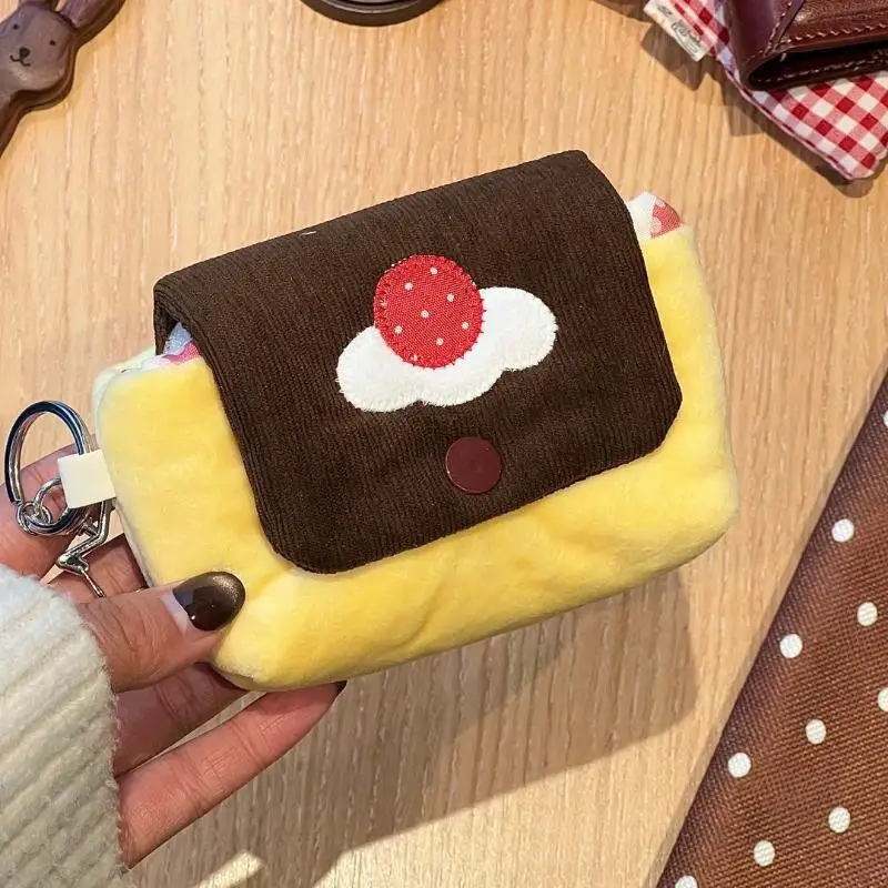 Multifunktionale kleine Tasche für Mädchen, niedliche Kirschpudding-Plüsch-Münzbörse, Mini-Cartoon-Handtasche für Karten, Kopfhörer und mehr. – Detail 1