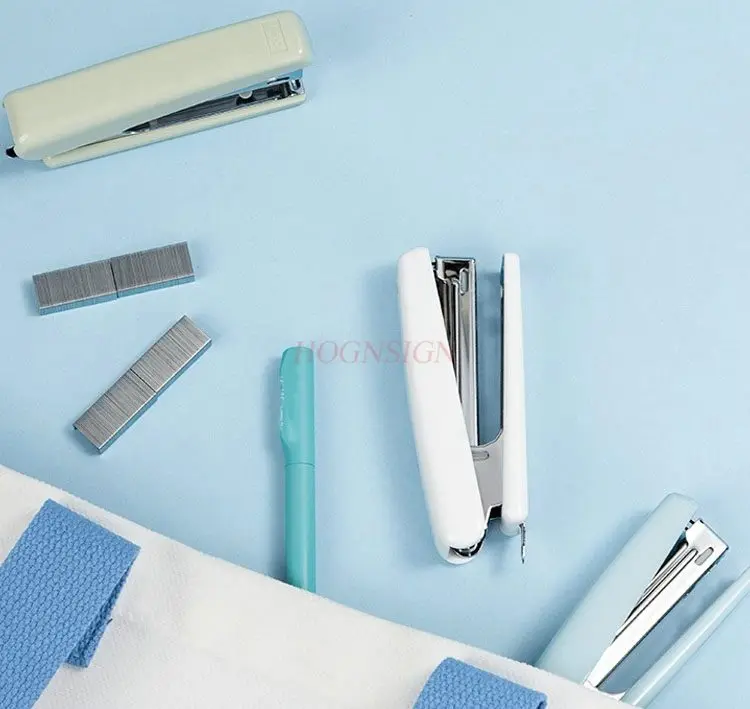 1pcs Stapler Small Stapler Book Binding Stationery Office Supplies Student Convenient Stapler