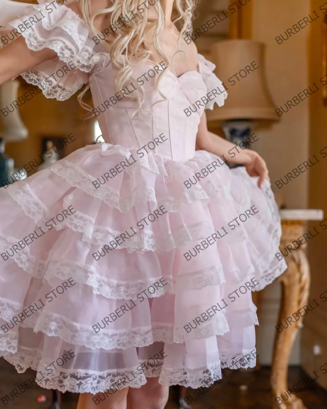 Abito da ballo vintage con volant rosa baby Abito da festa di compleanno per ragazze in maglia a strati di pizzo grazioso Abiti estivi da donna gonfi con spalle scoperte