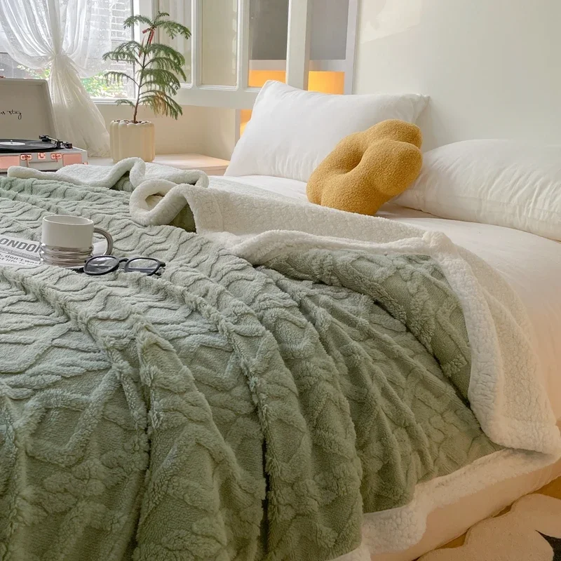 

Simple Flannel Lamb Wool Blanket Nap Sofa Cover Blanket Office Shawl Thickened Coral Velvet Home Air Conditioning Small Blanket