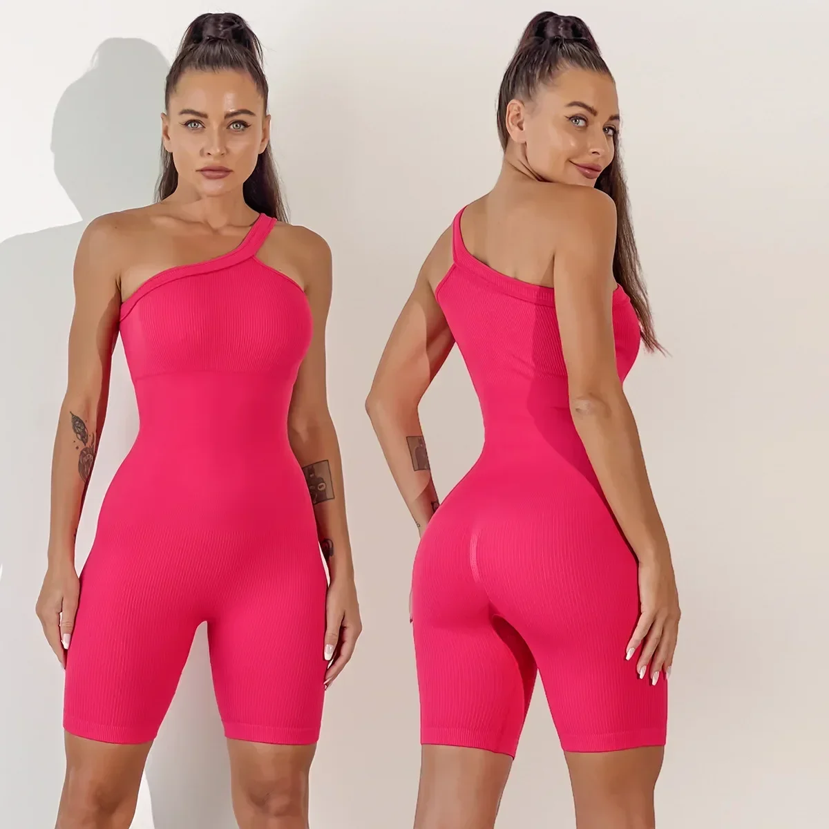 Seamless Yoga Jumpsuits Sports Fitness Hip-Lifting Beauty Back Thread One-Piece Running Workout Gym Shorts Bodysuits for Women