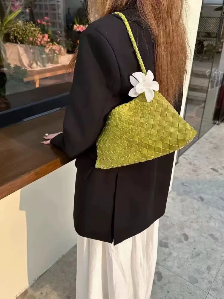 

Летняя новая нишевая универсальная тканая сумка ручной работы, сумка подмышки на одно плечо во французском стиле для отпуска