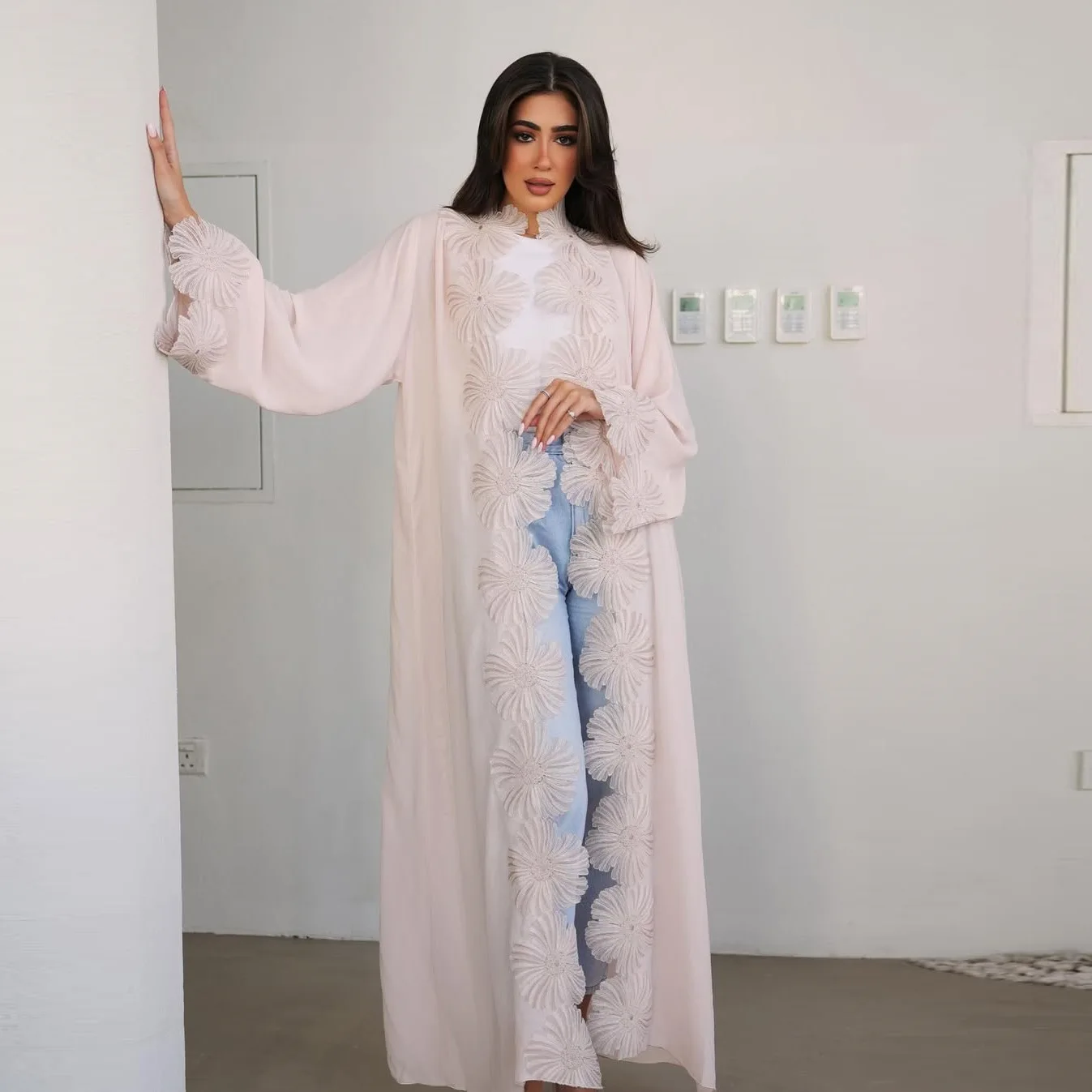 Luxurious Abaya Embroidered Botanical Applique Abaya Floorlength Openfront Sleeved Abaya Arabian Eveningwear Gownstyle Kaftan