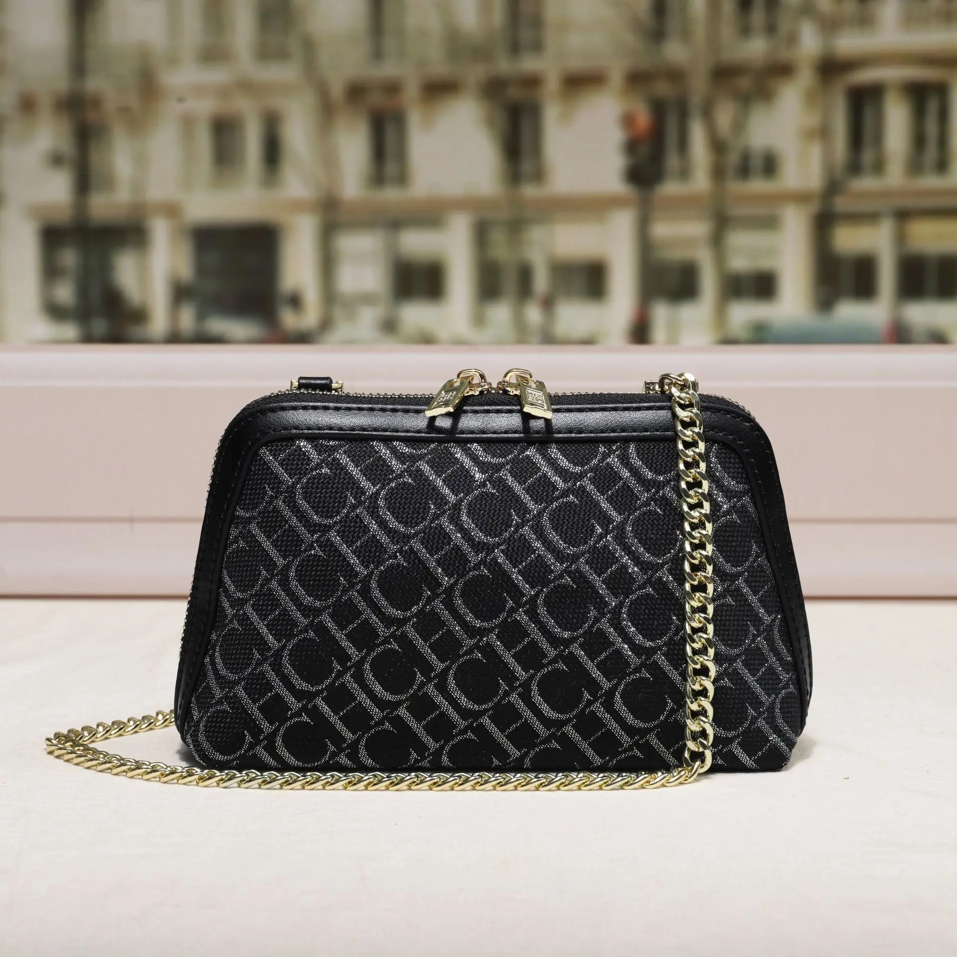 CHH Fashion Vintage Crossbody Chain Suede Handbag Niche Light Luxury Single Shoulder Bag