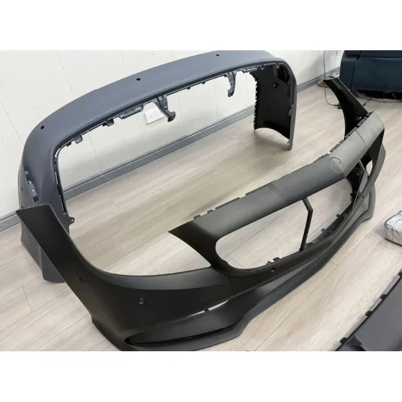 Premium Car Accsori Factory Auto Bodykit CLS + Body Kit New Front Bumper Rear Bump High Quality