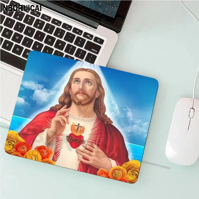 NBDRUICAI Christian Jesus New Arrivals Gamer Speed Mice Retail Small Rubber Mousepad Size For Game Keyboard Pad For Gamer