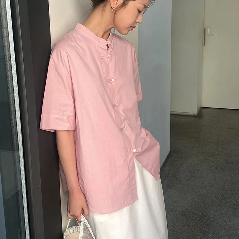 Summer women\'s casual solid color stand up collar short sleeved loose fitting shirt