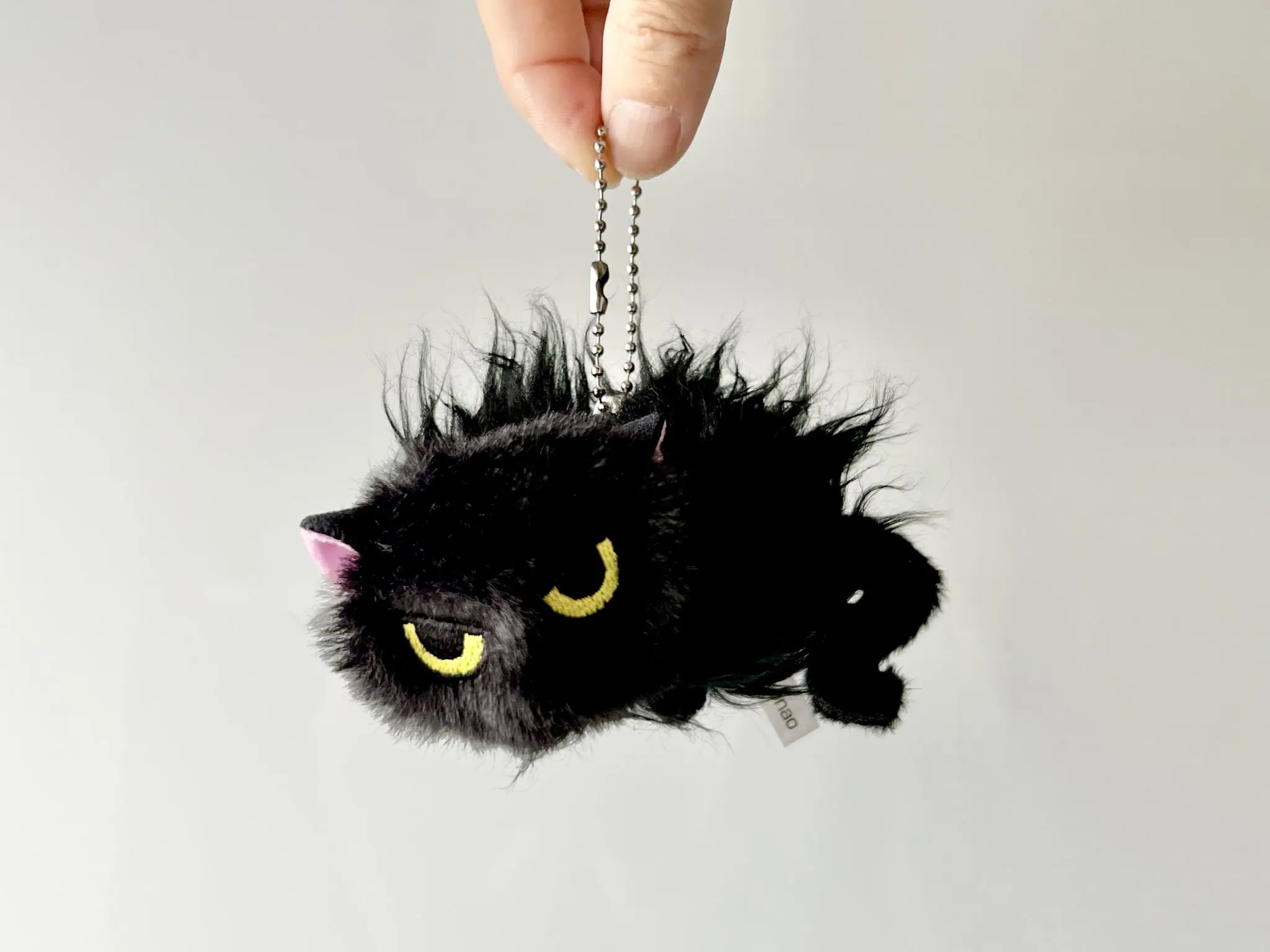 ألعاب كبسولة كواليا لطيفة من القطيفة غير الصديقة نيكو غاضب القط تهديد هريرة رفع الشعر ألعاب من نسيج مخملي شخصيات قلادة محشوة BC #3