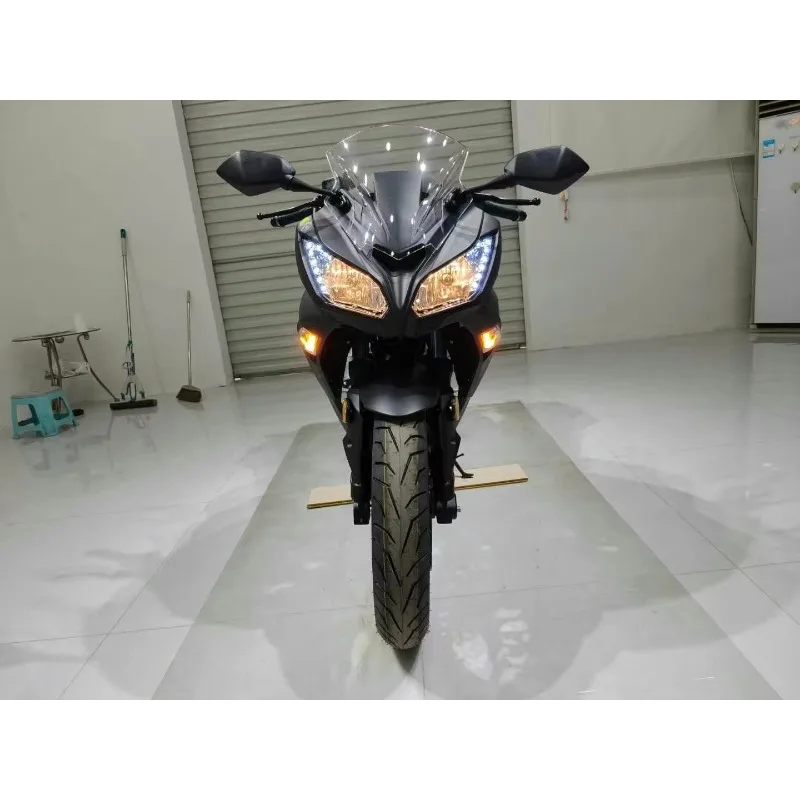 

Young ninja enthusiasts use used motorcycles with 250cc engines.