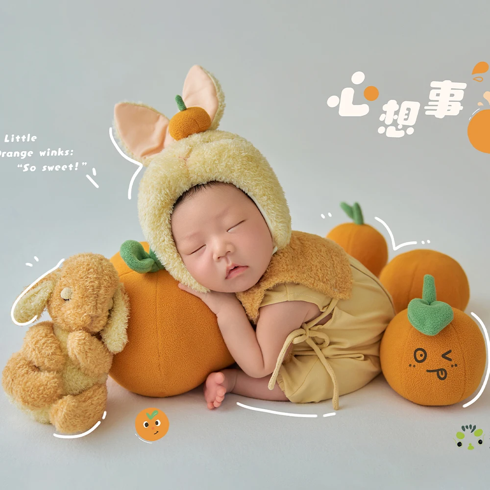 

Cute Animal Theme Newborn Photography Props Bunny Costume Rabbit Doll+Orange Stuffed Toy Props Photo Studio Baby Shoot Accessory